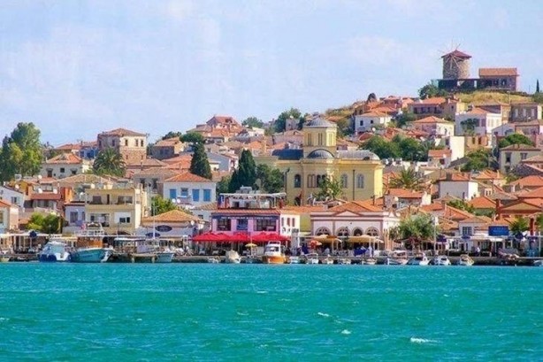 Foto - İzmir depremi sonrası vatandaşlar bilgisayar başında! İşte herkesin araştırdığı harita