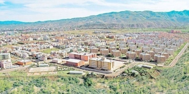 Foto - İzmir depremi sonrası vatandaşlar bilgisayar başında! İşte herkesin araştırdığı harita