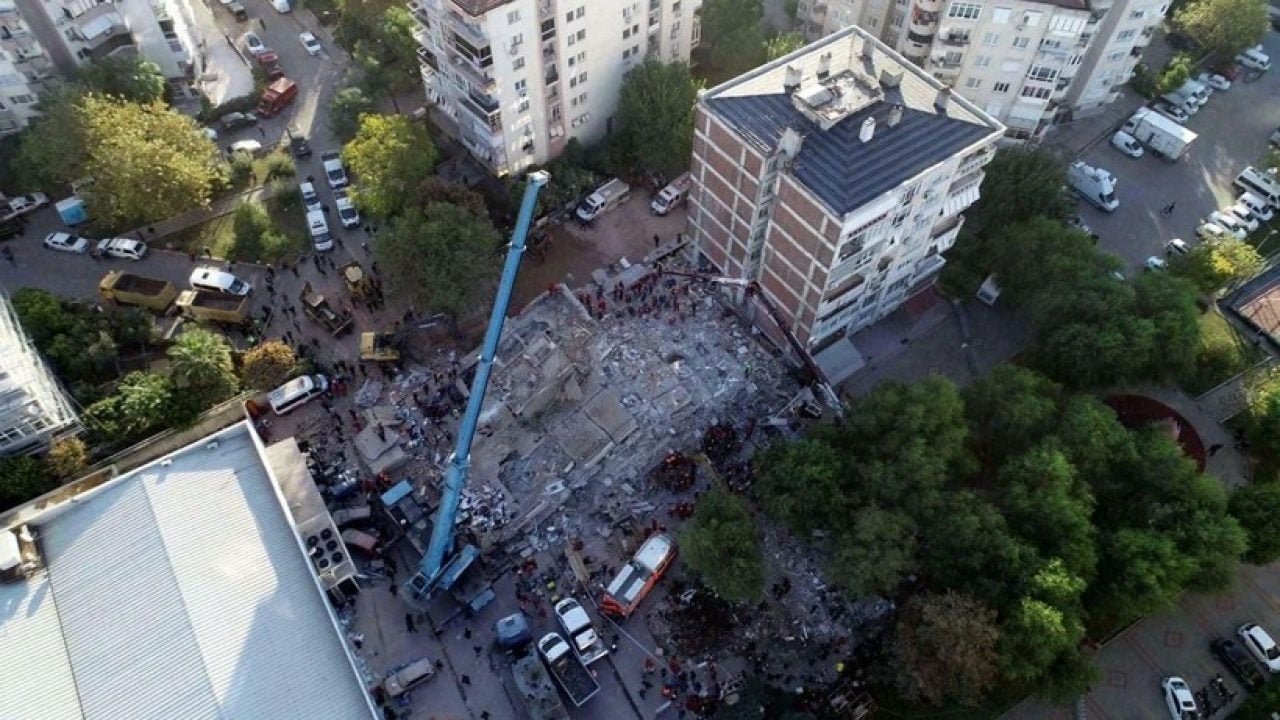 Foto - İzmir için korkutan deprem uyarısı! 5 büyük fay hattı her an kırılabilir!