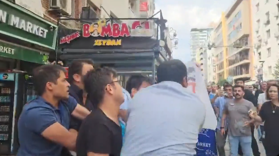 Foto - İzmir Limanına demirleyen ABD askerlerine çuval geçirildi