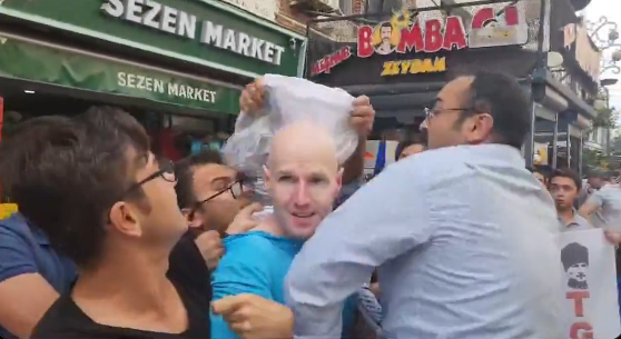 İzmir Limanına demirleyen ABD askerlerine çuval geçirildi