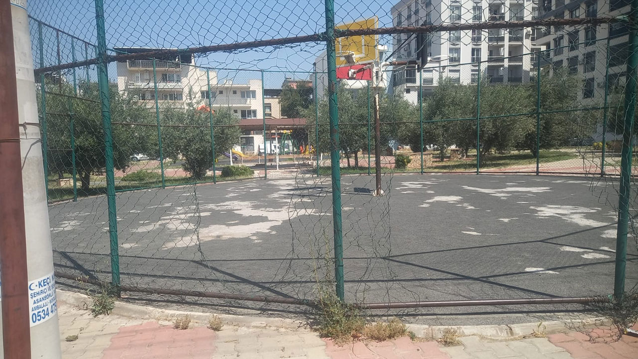 Foto - İzmir tel tel dökülüyor