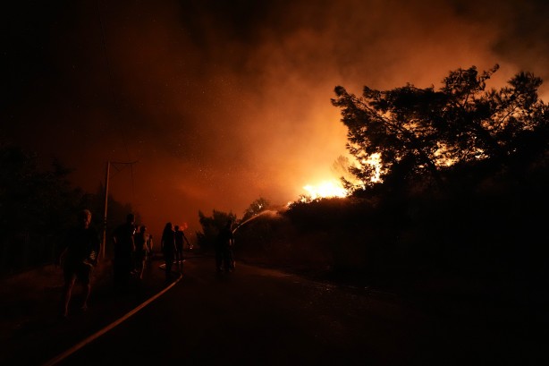 Foto - İzmir, Urla yangını böyle görüntülendi