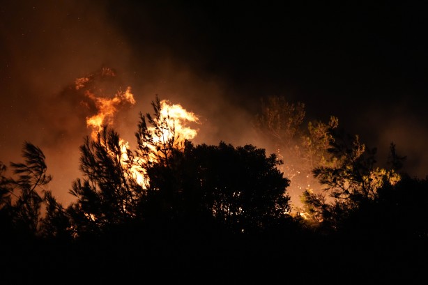 Foto - İzmir, Urla yangını böyle görüntülendi