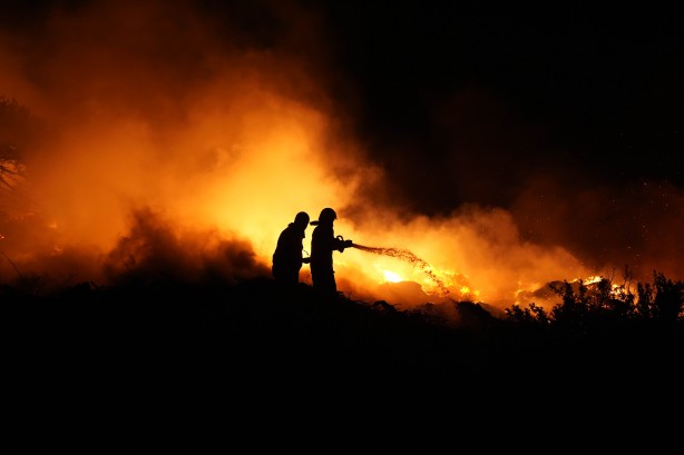 Foto - İzmir, Urla yangını böyle görüntülendi