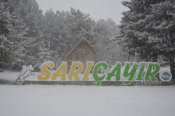 Foto - İzmir ve Manisa'nın yüksek kesimlerine kar yağdı