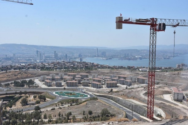 Foto - İzmir'de bin 391 deprem konutunun inşası tamamlandı