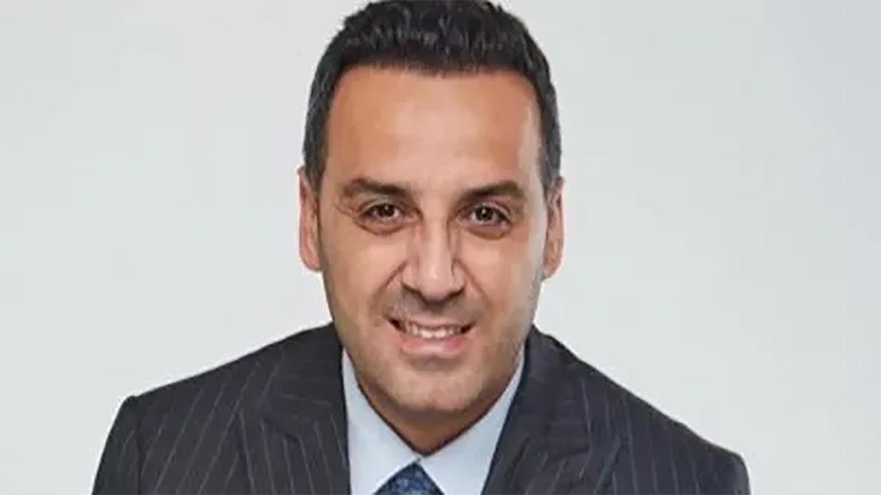 Foto - İzmir’de CHP skandalı! Başkanın hedef gösterdiği gazeteci darp edildi!