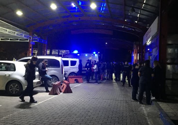 İzmir'de çıkan silahlı kavga çıktı! 1 kişi yaralandı