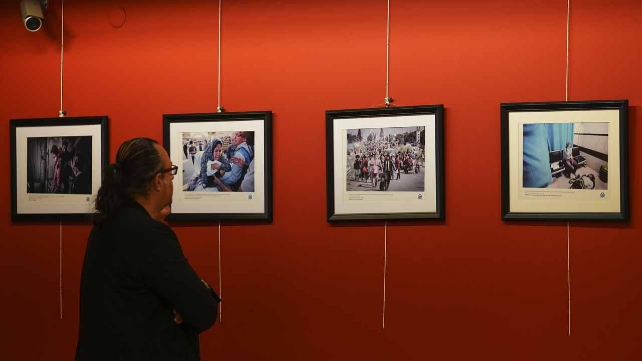 Foto - İzmir'de "Gazze'de Bir Gün" sergisi açıldı: Savaşın acı yüzü karelere yansıdı!