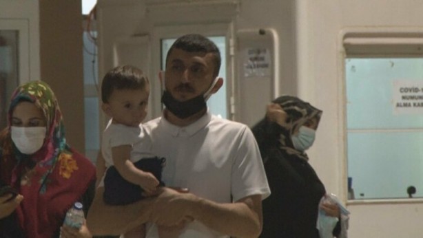 İzmir'de içtikleri şebeke suyundan zehirlenen çok sayıda vatandaş hastanelere koştu
