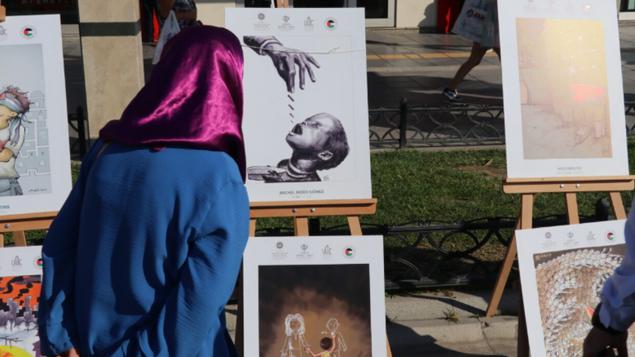Foto - İzmir'de 'Kararlıyız, Sumud'un Yanındayız' etkinliği