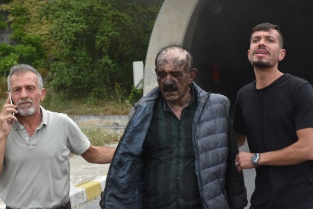 Foto - İzmir’de korku dolu anlar! Bir anda dumanların arasından belirdi!