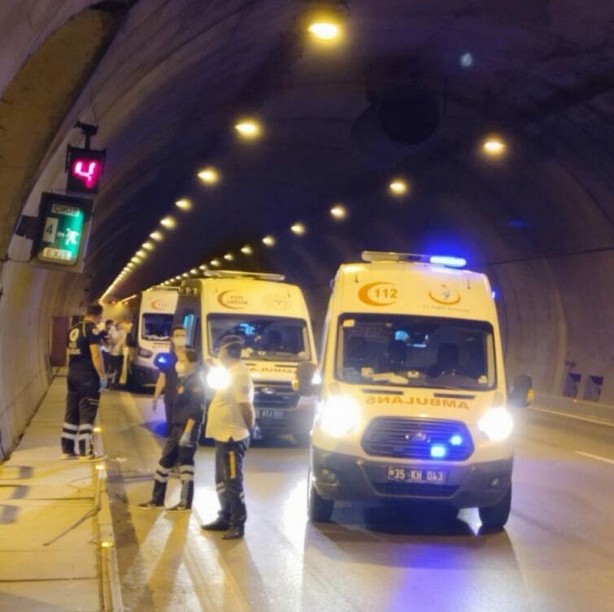 Foto - İzmir’de korku dolu anlar! Bir anda dumanların arasından belirdi!