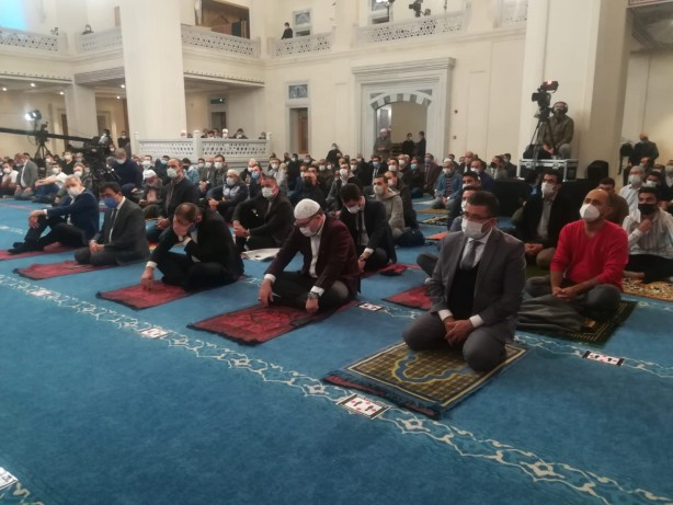 Foto - İzmir’de Miraç Kandili idrak edildi