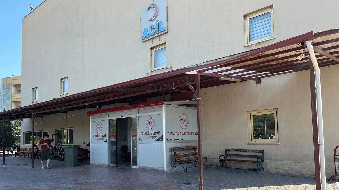 İzmir'de neler oluyor? 68 işçi hastaneye kaldırdı