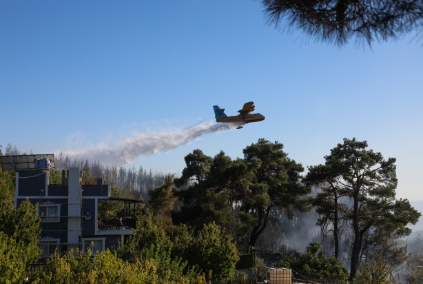 Foto - İzmir'de orman yangını! Müdahale ediliyor
