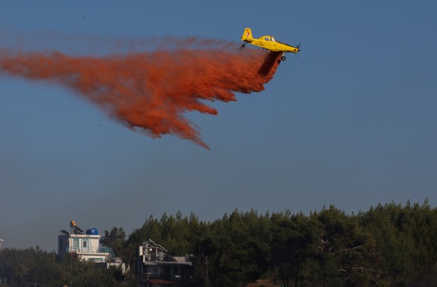Foto - İzmir'de orman yangını! Müdahale ediliyor