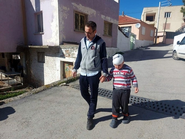 Foto - İzmir'de pitbull dehşeti... Minik Çınar'ın bir anda üzerine atladı