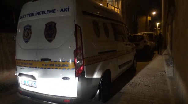 Foto - İzmir'de sır cinayet: Bıçaklanmış halde ölü bulundu