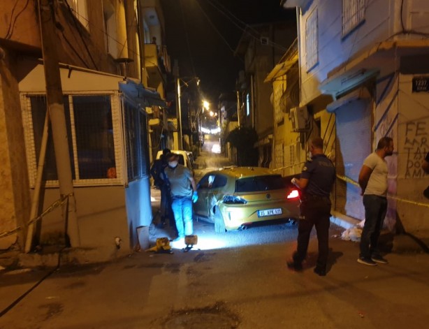 İzmir'de sokak ortasında silahlı çatışma! Ölü ve yaralılar var