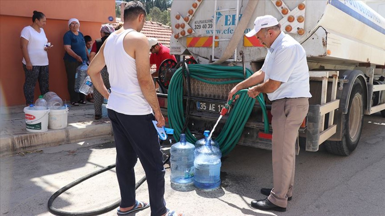 Foto - İzmir'in birçok ilçesinde sular kesilecek! CHP'li yönetim sorunu hala çözemedi