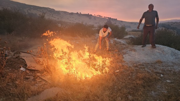 Foto - İzmir'in Tire ve Bayındır ilçelerinde orman yangını