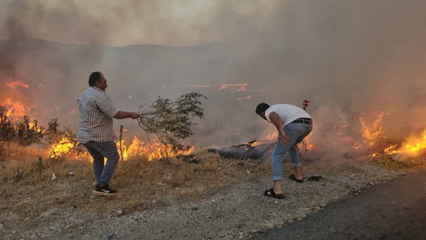 Foto - İzmir'in Tire ve Bayındır ilçelerinde orman yangını