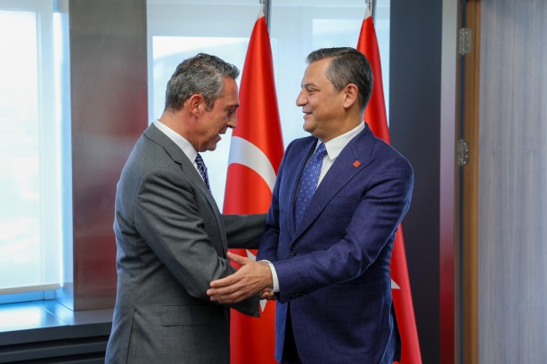 İzmirli Kemalistler çok kızacak! Göztepe'yi kaale almadı, Ali Koç'u misafir etti...