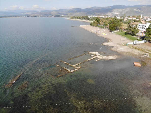 Foto - İznik Gölü’nde neler oluyor? Hem sevindirirken hem de düşündüren manzara