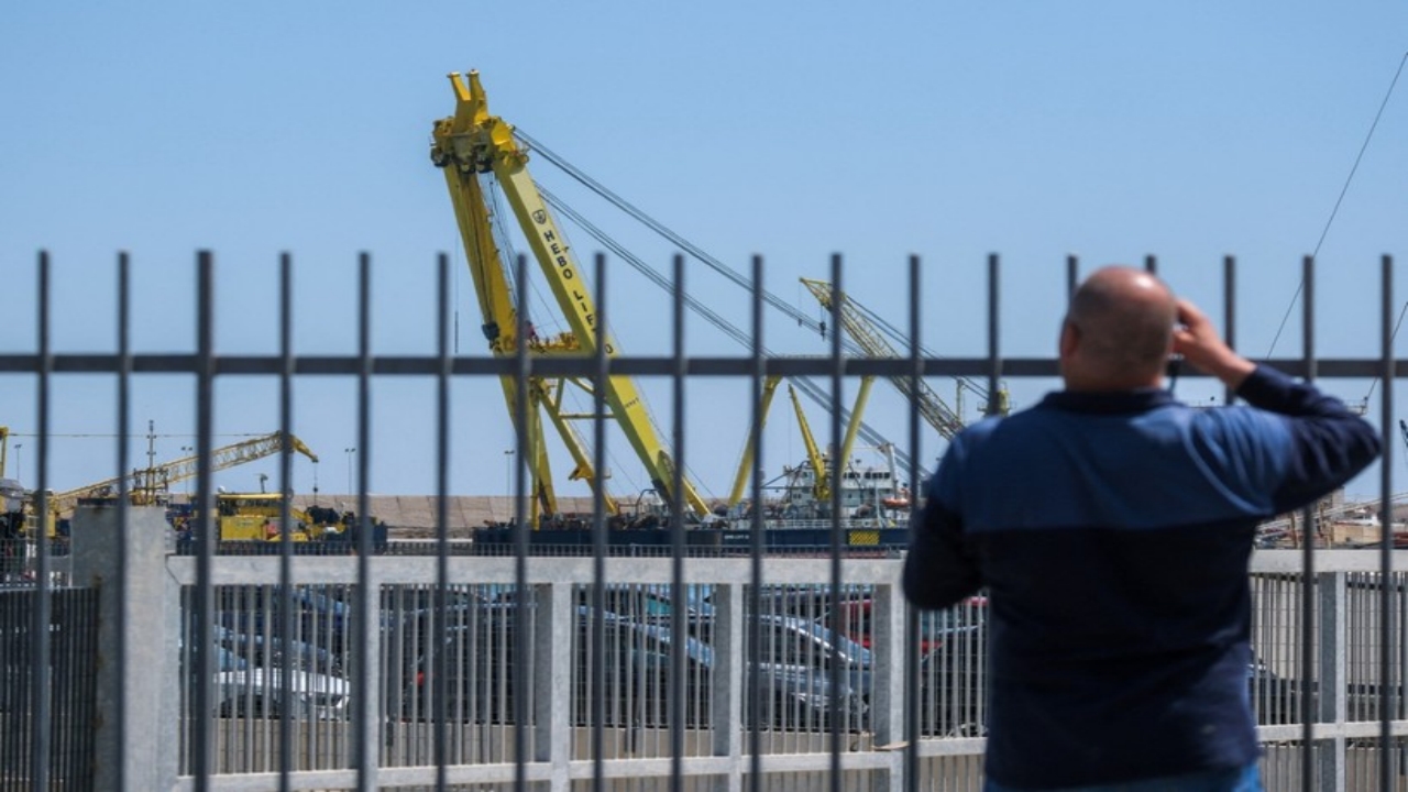 Foto - James Bond filmlerini aratmayan operasyon! Lüks yatın kasasındaki devlet sırlarını ele geçirmek için harekete geçtiler! İşin içinde o gizli servis de var