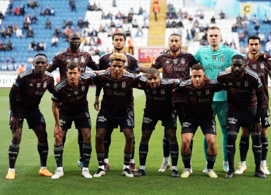 James: Türk devinden rekor hamle gelmedi! Resmen yıkıldı...