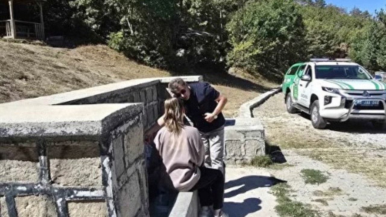 Foto - Jandarma başında nöbet tutuyor: Dokunmanın cezası tam 557 bin TL!