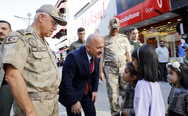 Foto - Jandarma Genel Komutanı Orgeneral Arif Çetin, Ağrı'ya çıkarma yaptı
