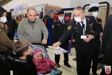 Jandarma tarım fuarındaki yerini aldı