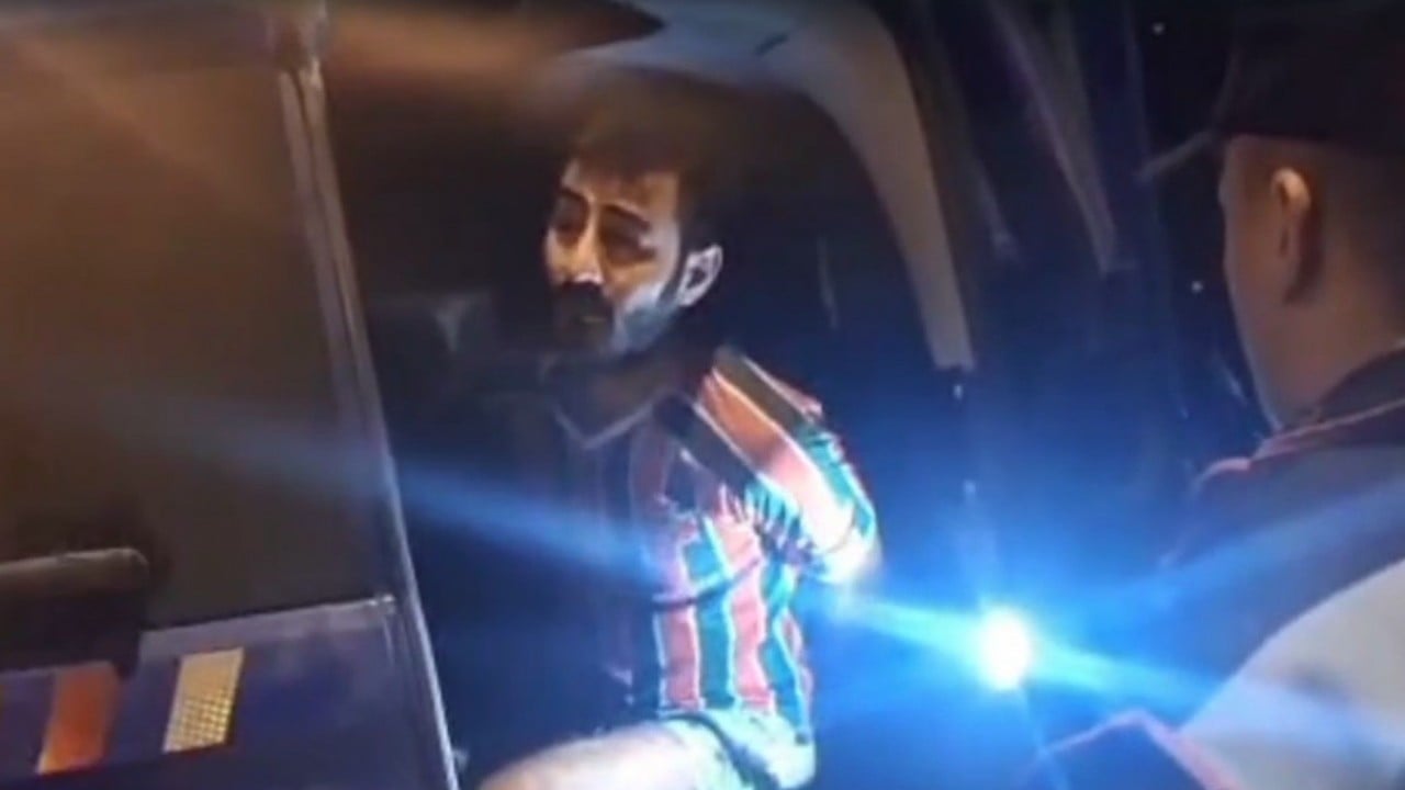 Jandarma ve MİT'ten İzmir'de dev operasyon! 25 yıl hapis cezası bulunan zehir taciri sahte kimlikle kıskıvrak yakalandı