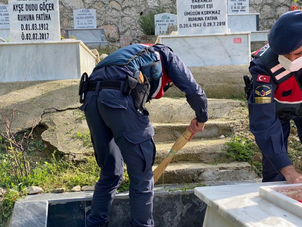 Foto - Jandarmadan takdir toplayan hareket