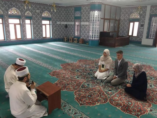 Foto - Japon Chisato, Müslüman oldu! İşte mutluluğu gözlerinden okunan kardeşimizin yeni ismi