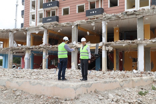 Foto - Japon deprem uzmanından Türkiye açıklaması: Yapı stokunun yüzde 50’si yönetmeliklere uygun değil 