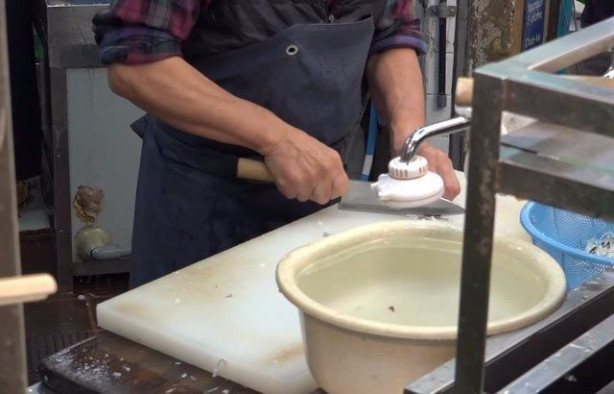 Foto - Japonların sıra dışı sokak yemekleri