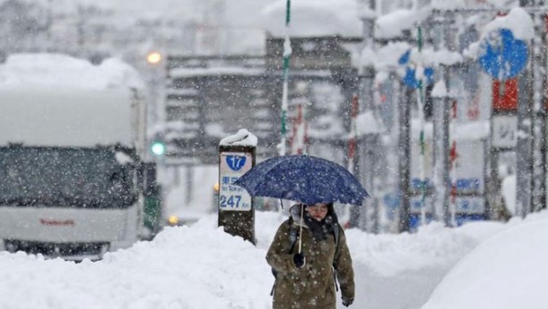 Foto - Japonya 'kar'a teslim oldu! Yaralı sayısı 240'a yükseldi