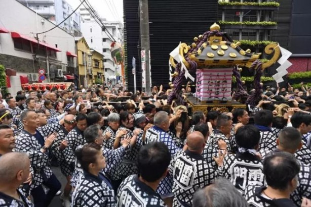 Foto - Japonların renkli festivali başladı: 'Sanja Matsuri'