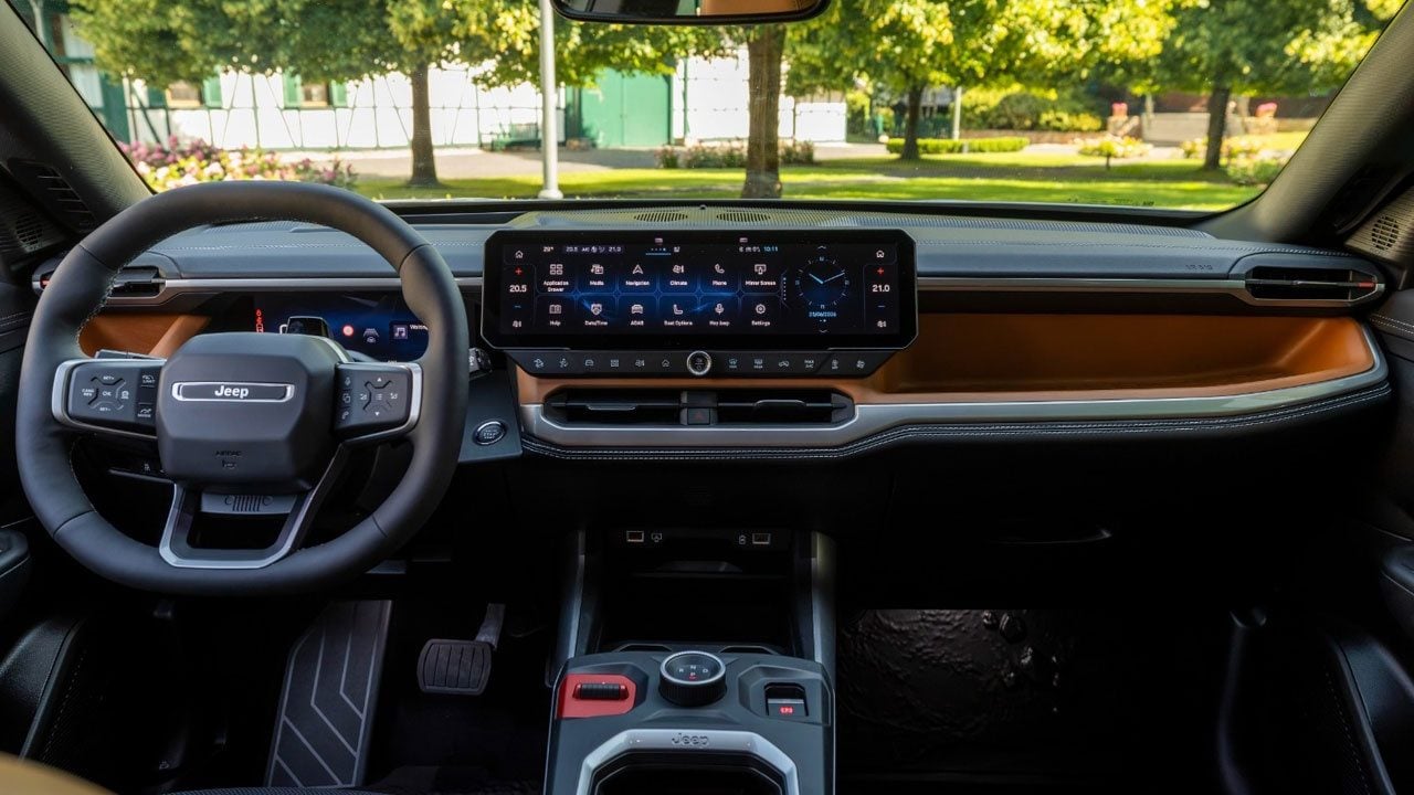 Foto - Jeep’ten SUV almak isteyenlere ekim sürprizi! İşte Avenger ve Compass fiyatları 