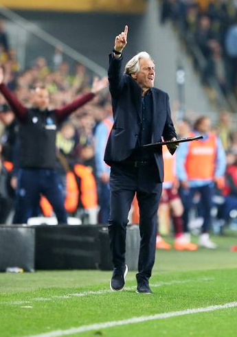 Foto - Jesus ne yapmaya çalışıyor? Bu nasıl bir istek böyle...