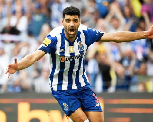 Foto - Jesus ne yapmaya çalışıyor? Bu nasıl bir istek böyle...