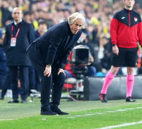 Foto - Jesus resmen para bastı! Dudak uçuklatan rakam... Sürpriz istatistik!