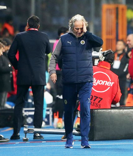 Foto - Jesus resmen para bastı! Dudak uçuklatan rakam... Sürpriz istatistik!