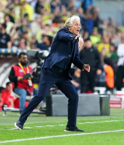 Foto - Jesus yerine öyle bir ikili geliyor ki... Yer yerinden oynayacak... Flaş iddia!