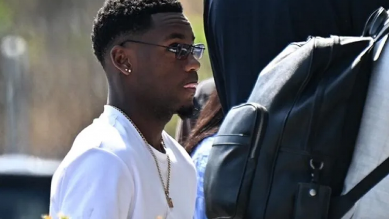 Foto - Jhon Duran 'yetersizler' diyerek İstanbul'dan ayrıldı: Şaşkınlık dolu açıklama yaptı ve...