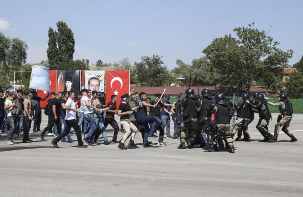Foto - JÖAK'tan nefes kesen tatbikat! Gerçeği aratmadı